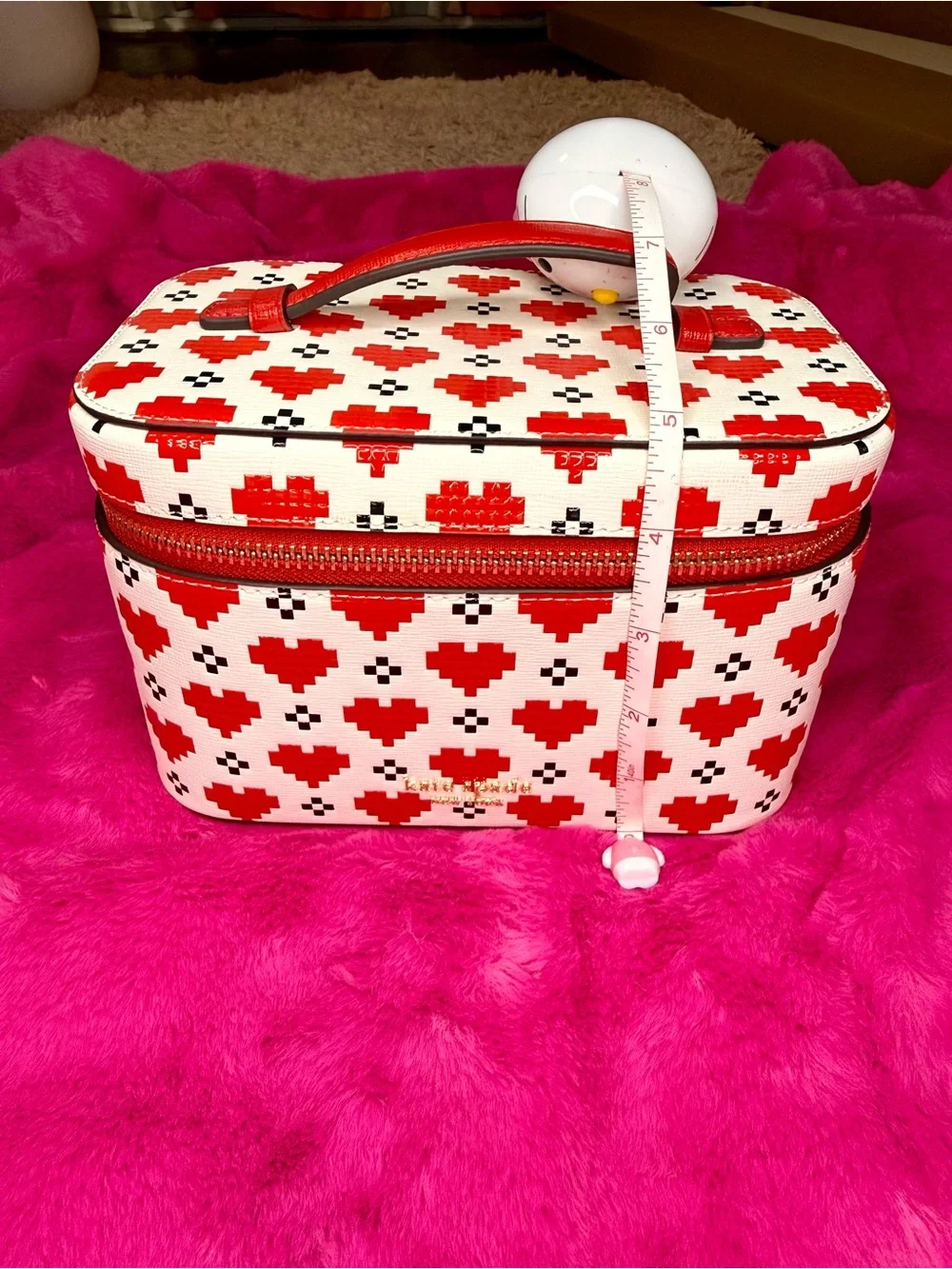 *NWOT*Kate Spade Devin Pixel Heart Vanity
